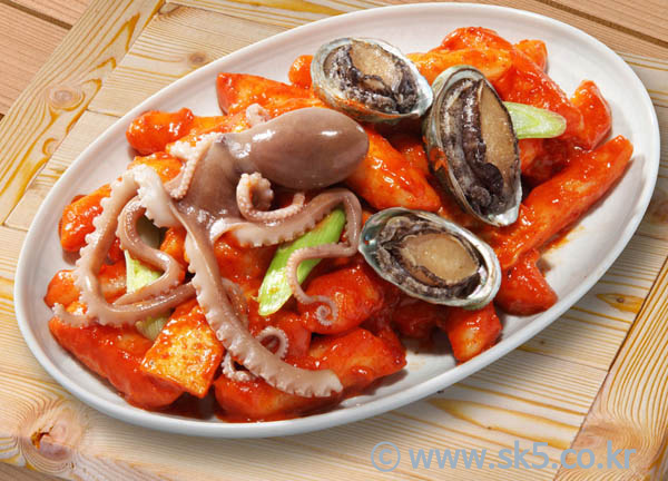 낙지전복떡볶이